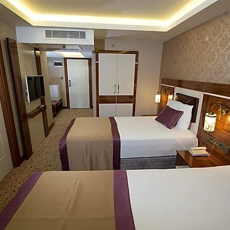 Ruba Palace Thermal ホテル